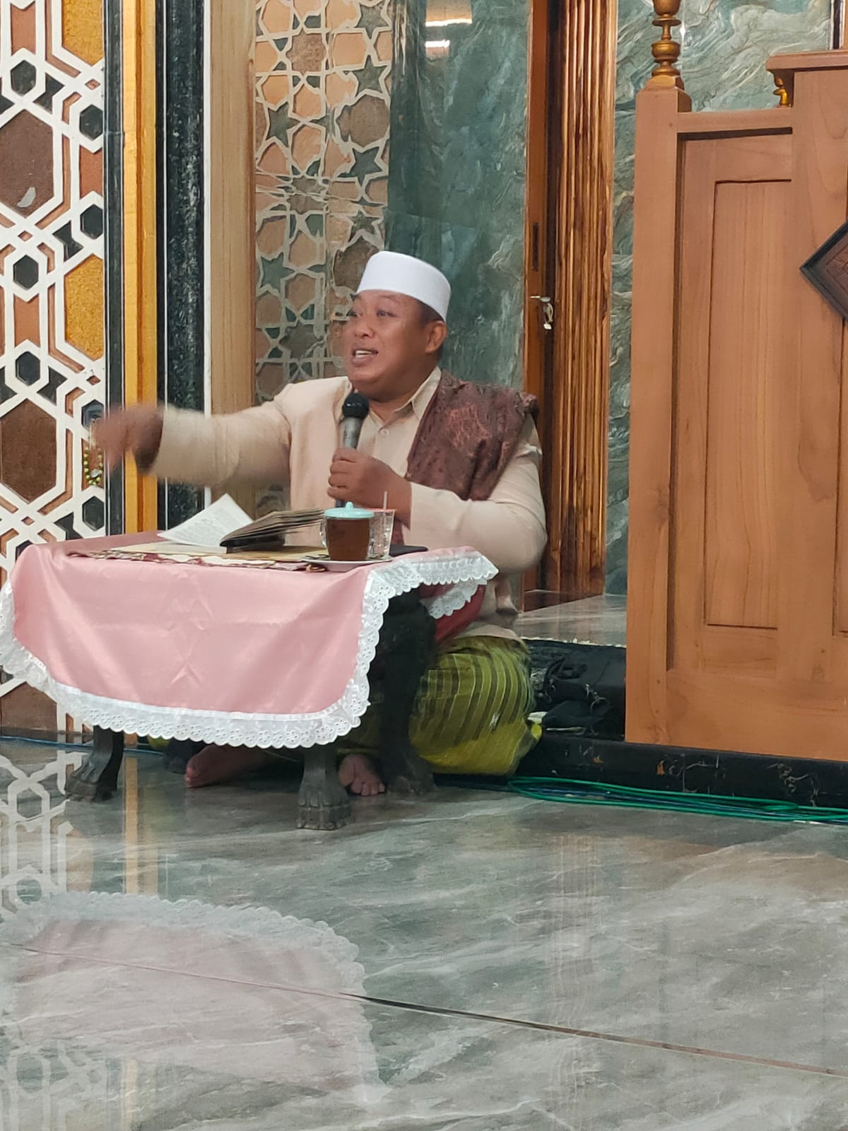 Majelis Ta’lim Istiqomah Masjid Al-Ikhlas Geneng Jombatan Resmi Buka Kajian Kitab Nashaihul ‘Ibaad