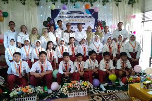 Pelepasan Peserta Didik Kelas VI SDN 1 Kuala Kuayan Berjalan Sukses
