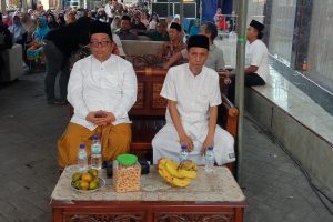 Sumber Mulyo semarak Padepokan Sapu Jagat Gus Dedy Rahmad Semarakkan Malam 1 Suro dengan Pagelaran Wayang Kulit dan Santunan Anak Yatim serta Kaum Duafa.