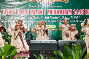 Pengajian 1 Muharram 1448 H di Lingkungan Geneng Jombatan Berlangsung Khidmat dan Penuh Kebersamaan