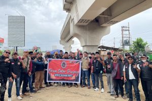 Forum Cakar Sriwijaya Tebar Kebaikan Lewat Program Jum’at Berkah di Jakabaring Palembang