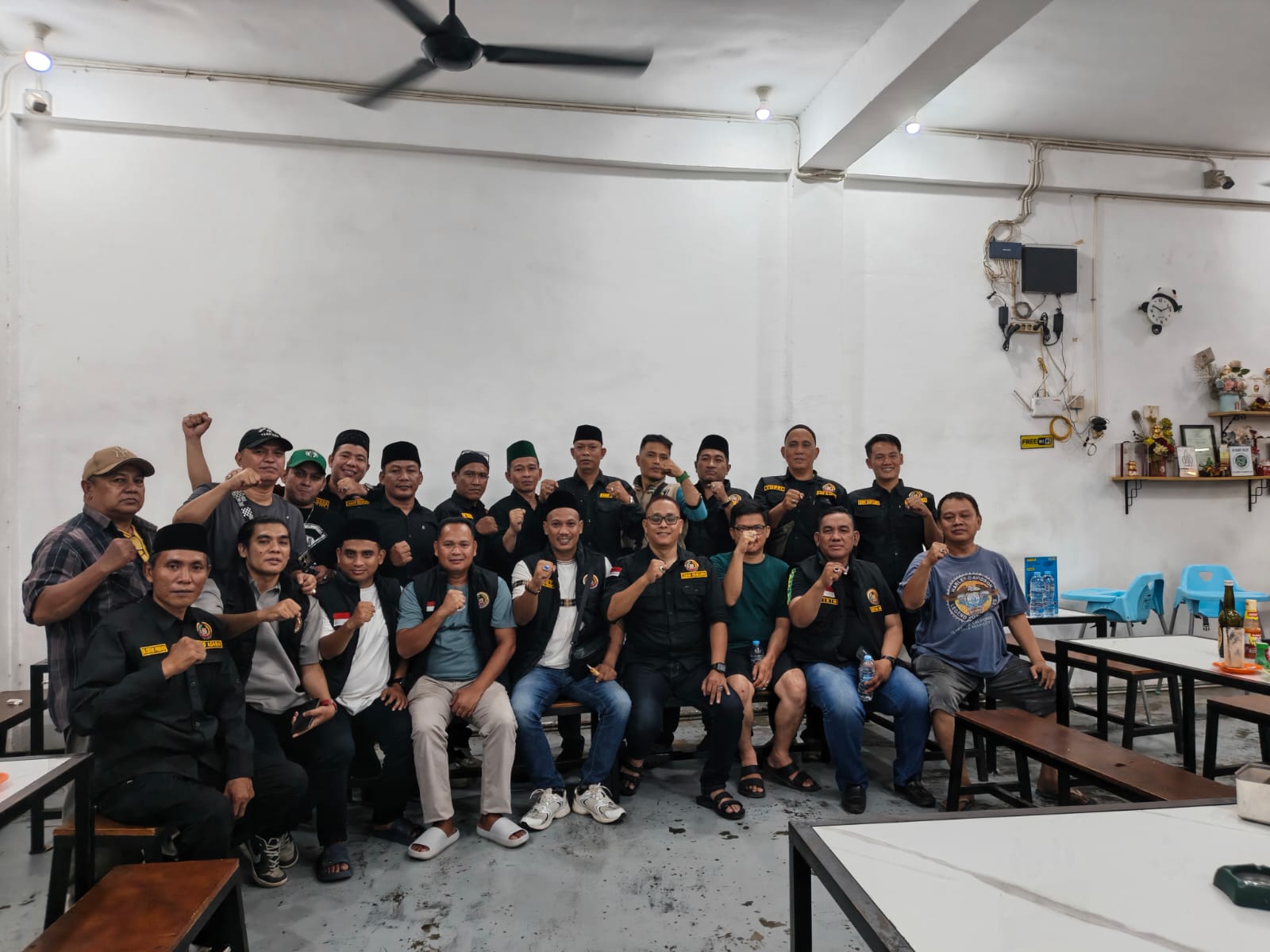 Perkuat Organisasi, DPP Forum Cakar Sriwijaya Sumsel Serahkan Mandat Ketua DPD di 17 Kabupaten/Kota