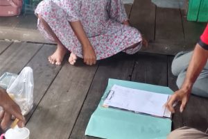 Anggota Kelompok Tani Bagendang Tengah Santuni Puluhan Lansia dan Fakir Miskin