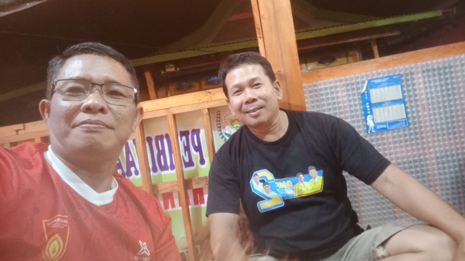Meski jadwal pelaksanaan Pemilihan Kepala Desa (Pilkades) di Kabupaten Soppeng hingga saat ini belum diketahui secara pasti, namun Udin Sam yang akrab disapa Udin Jahe Merah terus melakukan silaturahmi dan menyapa masyarakat.