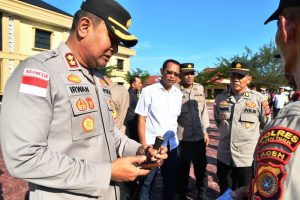 Kapolres Aceh Timur Perketat Disiplin Personel, Tes Urine Digelar, Cegah Judol dan Pinjol