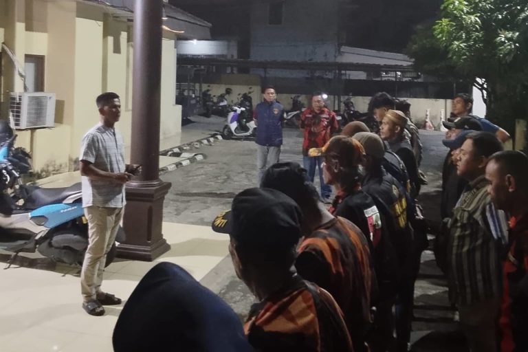 Atas Arahan Kapolsek Firmansyah, Forum Cakar Sriwijaya dan Pemuda Pancasila Gelar Patroli Kamtibmas