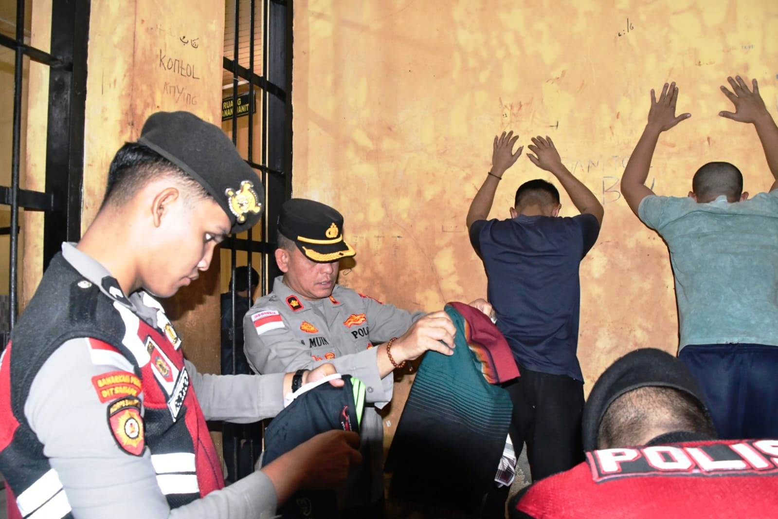 Wakapolres Aceh Timur Sidak Ruang Tahanan, Pastikan Keamanan dan Kondisi Tahanan