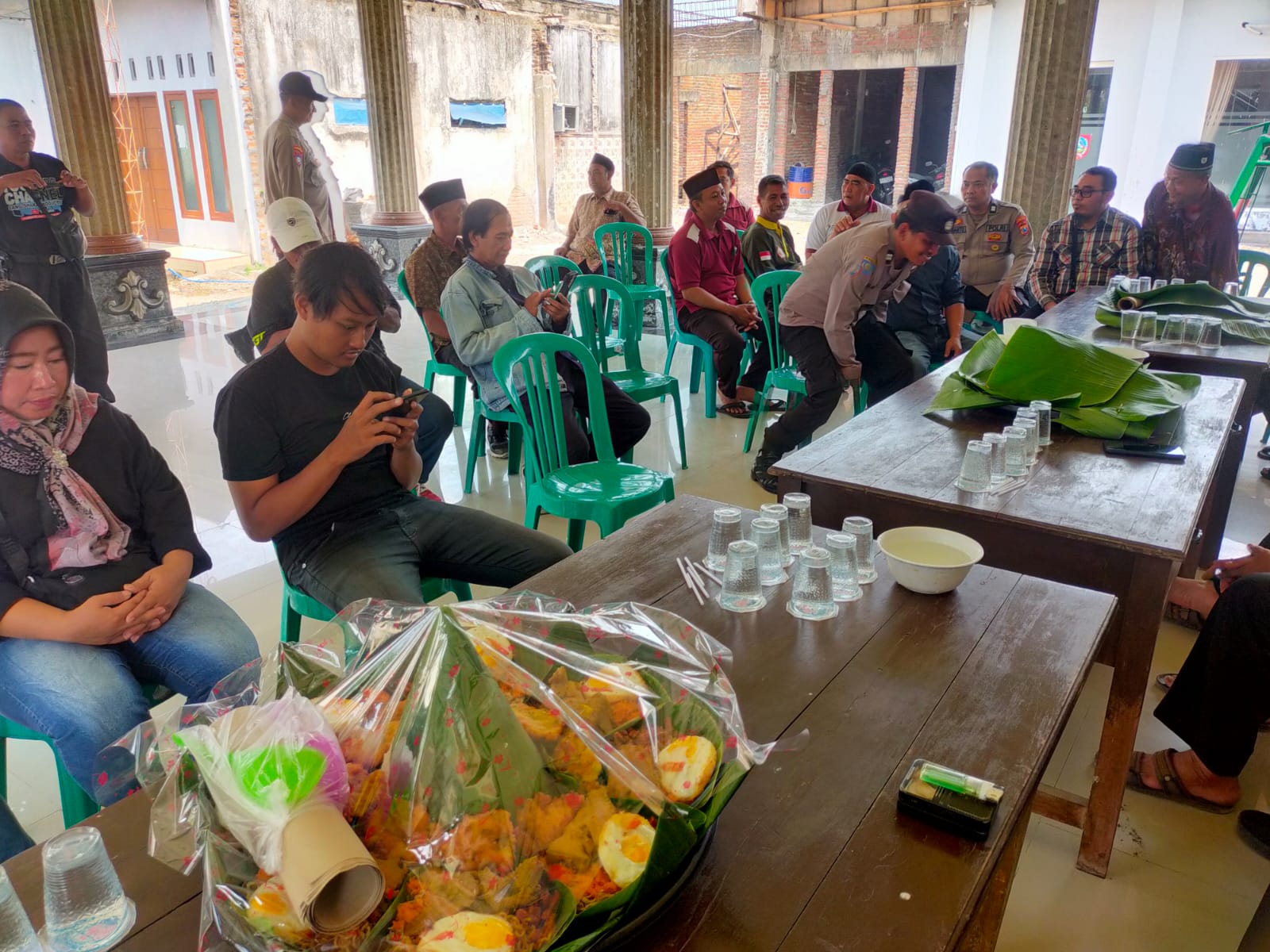 Rutinan Kirim Do’a Jum’at Legi Pemerintah Desa Ngudirejo ,Jombang Ditandai Tumpengan