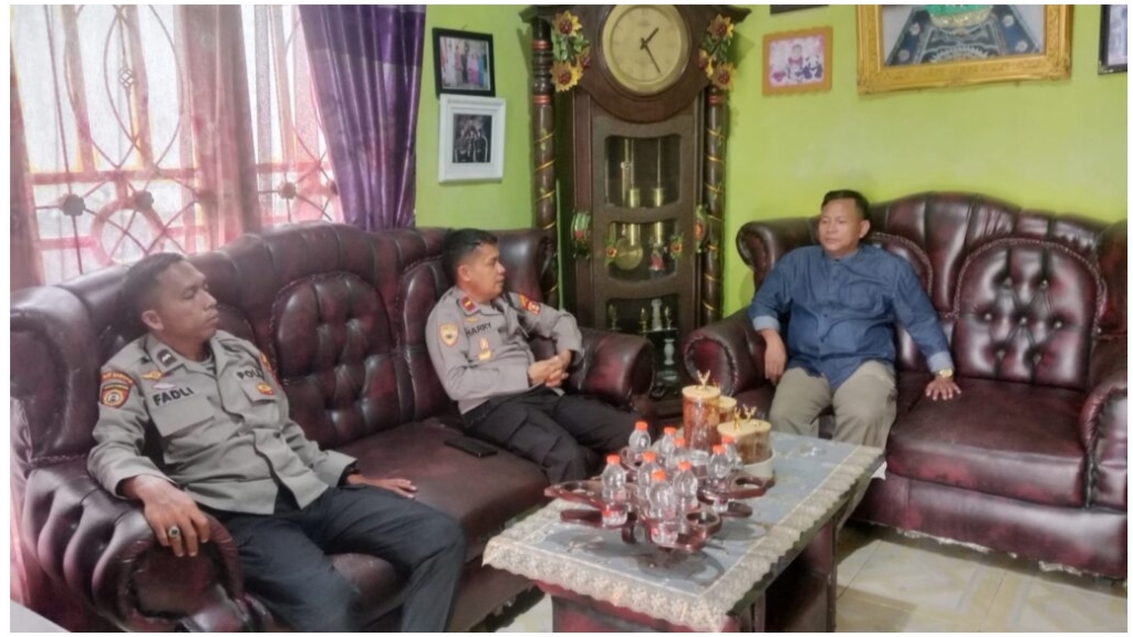 Kapolsek Muara Kuang Ajak Kades Sukananti Aktif Cegah Karhutla