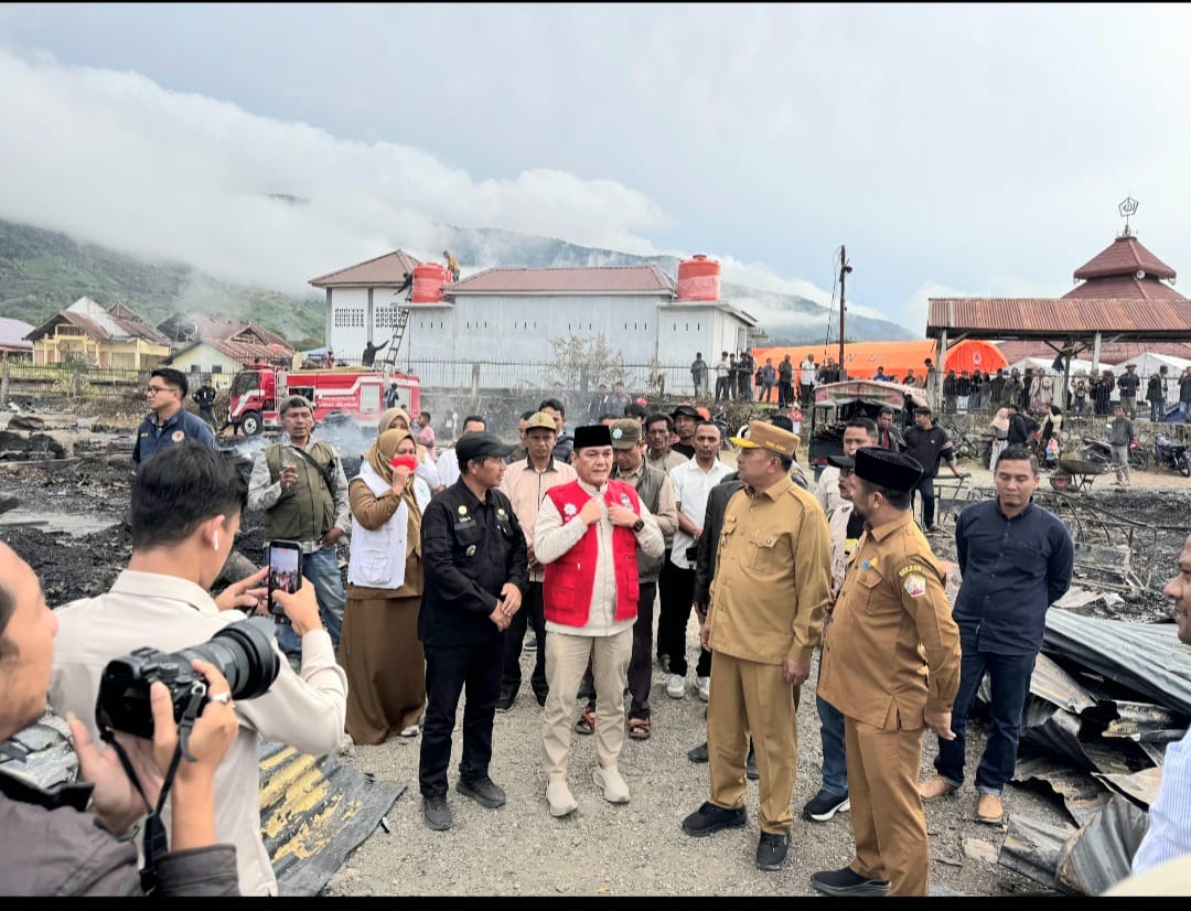 Respon Cepat Mualem Melalui BMA Salurkan Bantuan Korban kebakaran di Takengon.